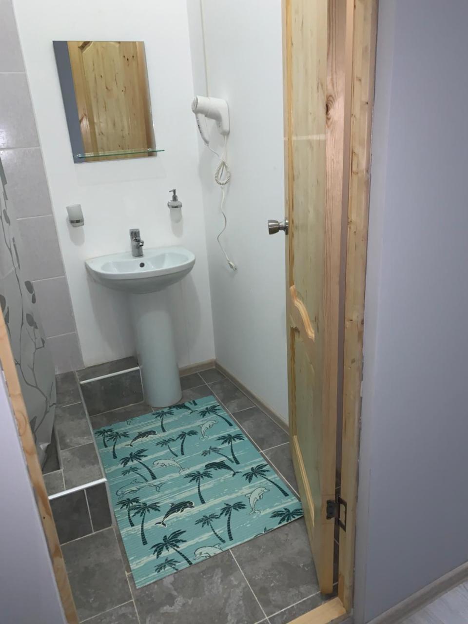 Hotel Гостевой Двор Дамира Picunda Zewnętrze zdjęcie